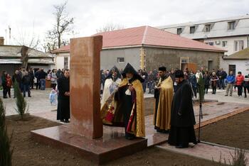 В Евпатории открыли хачкар в память о жертвах Геноцида DSC08320