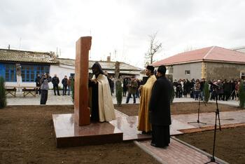 В Евпатории открыли хачкар в память о жертвах Геноцида DSC08326