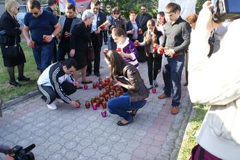 Акция "Зажги свечу" в память о жертвах Геноцида  в Османской империи DSC08995