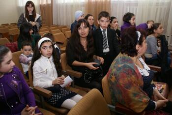 Праздник Дня материнства и красоты в Армянской школе DSC08975