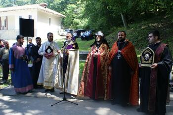 Праздник "Вардавар 2015" отметили армяне Крыма  в монастыре Сурб Хач DSC02525