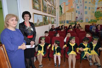 Концерт в день материнства и красоты воспитанников Армянской школы DSC_0016