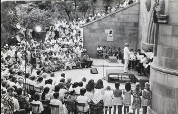 Ялта. Храм  Сурб Рипсиме .Фото 1987г. Концерт крымской гос. филармонии