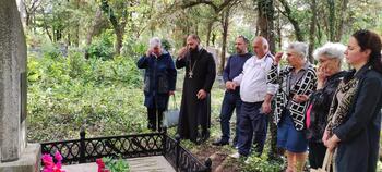 На староармянском кладбище почтили память поэта Оноприоса Анопьяна