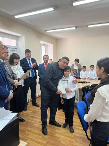 Георгий Акопян с официальным лицами Крыма прибыл в Армению 1bb6a46a-62ca-48bd-9e3a-a06086193ccf-768x1024