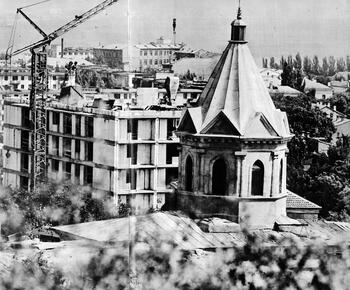 Фото. Феодосия. Вид на храм Сурб Геворг 1975-1977гг.