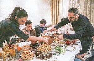 Много, красиво, сытно: Как отмечают Новый год крымские армяне
